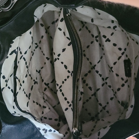 Kate Spade Black Leather Shoulder Purse - Picture 5 of 7